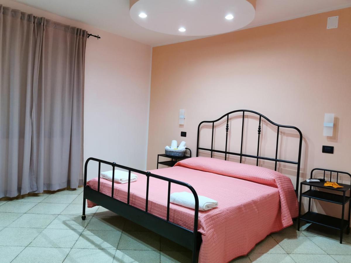 Bed And Breakfast Picentia 19 Pontecagnano Faiano Exterior foto